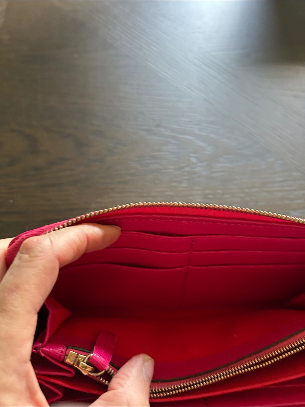 Dooney & Bourke Large Saffiano Pink Zip Around Wallet EXCELLENT CONDITION - Picture 3 of 8